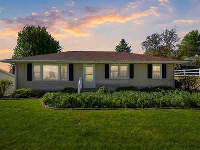 Property at 1001 Maquoketa St, Anamosa, IA
