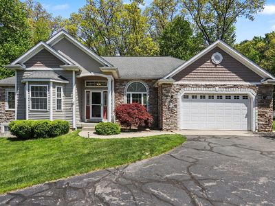 5077 Shane St