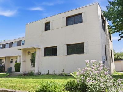 17 Andover Rd
