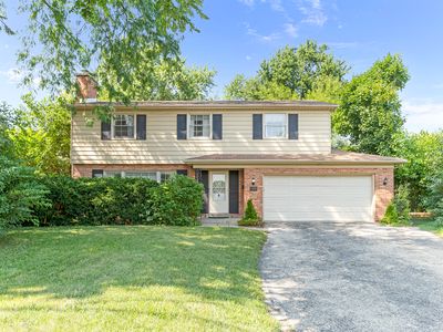 Property at 1130 E Lake Ave, Glenview, IL