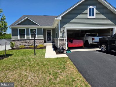 90 Sutherland Way