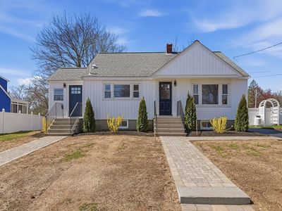 10 Lavoie Ave