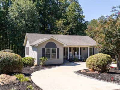 141 Marys Ln