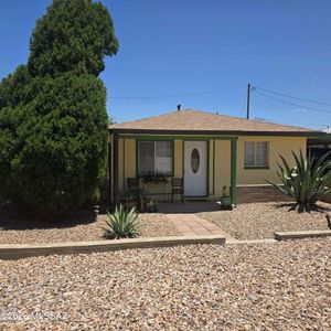 Property at 178 N Park Ln, Benson, AZ