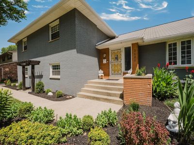 2680 Mitzi Dr