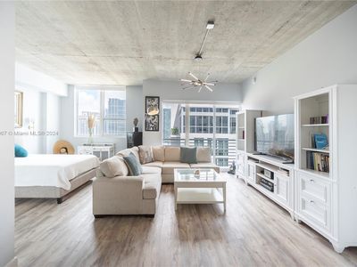 133 NE 2nd Ave APT 2903