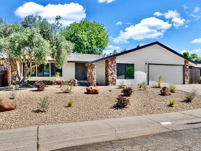 7113 Borrego Way