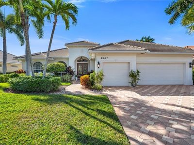 4967 RUSTIC OAKS CIR