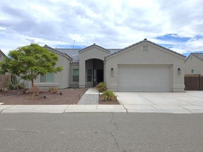 3745 S Falcon Dr