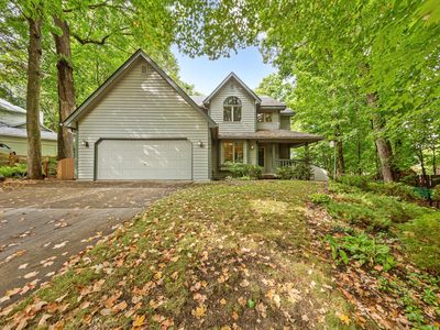 2104 Taylor Ct