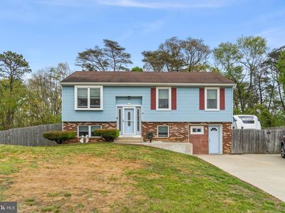 36 Mohawk Ave