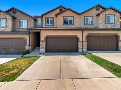 641 W Saratoga Chase Dr