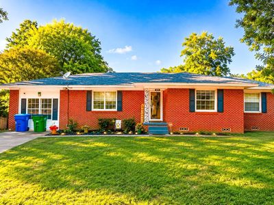 Property at 507 Elmwood St, Marshall, TX