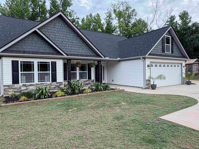 Property at 115 Fowler Rd, Campobello, SC