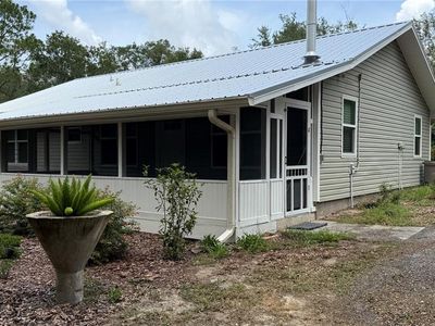 1520 BADEN POWELL ROAD