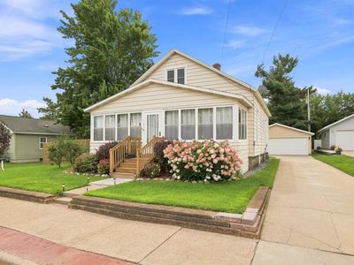 1025 MATILDA STREET