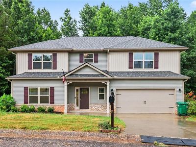 Property at 731 Dawn Pl, Alto, GA