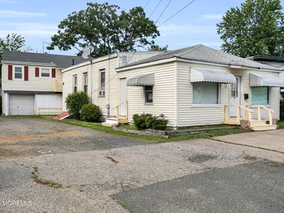 289 Port Monmouth Road