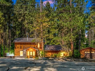 19000 River Road