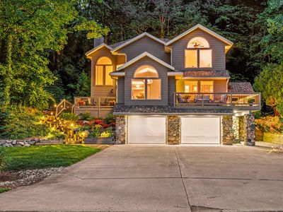 677 Tuttle Rd