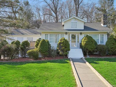 17 Pine Hill Road