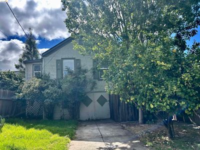 Property at 2044 Austin St, Oakland, CA