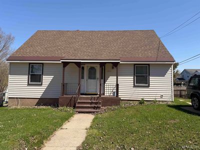 602 Cedar St