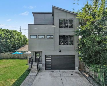 704B 29th Ave N