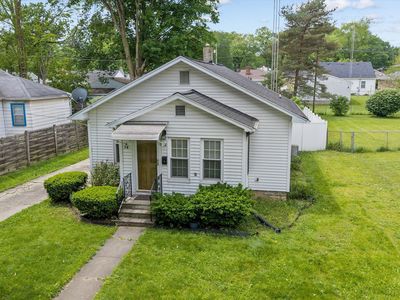 36 N 16th St