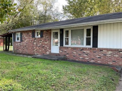 119 Circle Dr