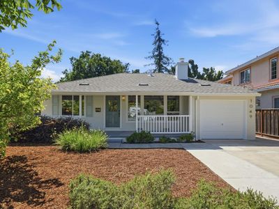 1049 Haven Ave