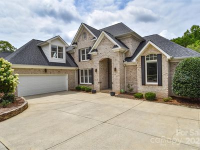 9221 Belle Pines Ct