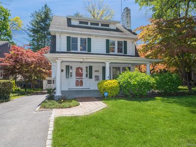 102 Reid Avenue