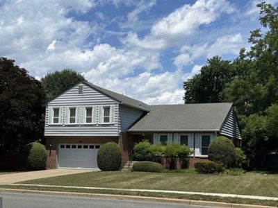 4001 W Braddock Rd
