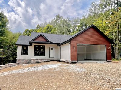 2285 Apple Valley Dr