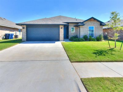 1004 Acacia Creek Dr