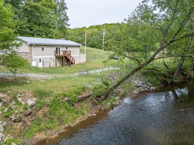 4494 Gainesville Hwy