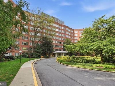 4000 Tunlaw Rd NW APT 619