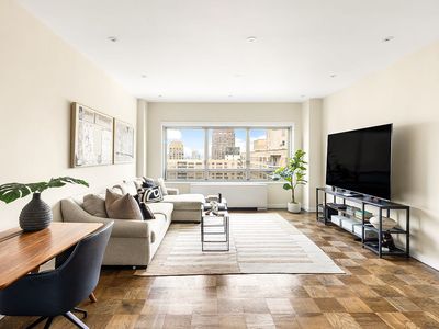 170 W End Ave APT 30J
