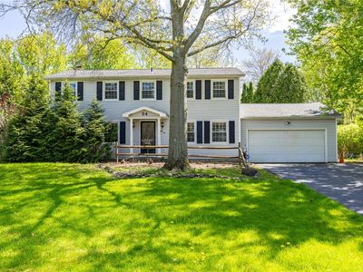 54 Glen Acre Dr