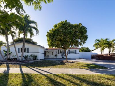 19600 Gulfstream Rd