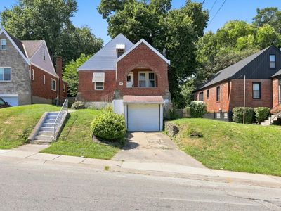 1635 Tuxworth Ave
