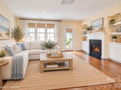 1023 White Point Dr