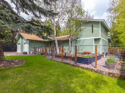 7 Willowbrook Close #580
