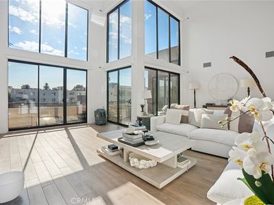 1880 Veteran Ave APT 312