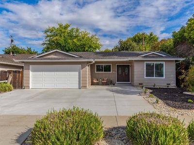 3345 Valley Square Ln
