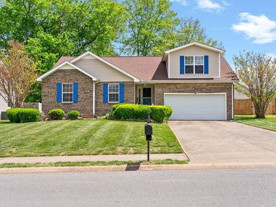 1633 Cedar Springs Cir