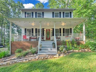 285 Silverleaf Ln SE