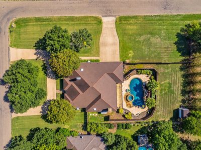 610 Shallow Creek Dr