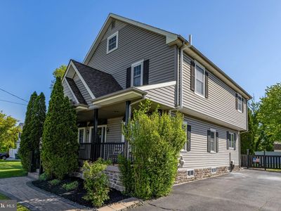 131 N Hawthorne Ave